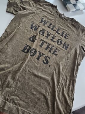 Willie Waylon & The Boys Graphic Tee - Olive Green